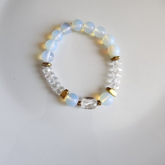 Elegant Lunar Stone  Beaded Bracelet - Picture 4 of 6